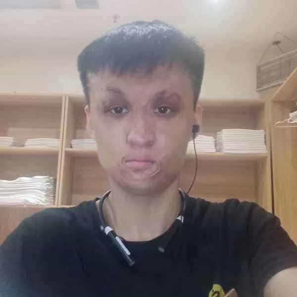 27岁岁山东单身帅哥 - 西双版纳吉缘网