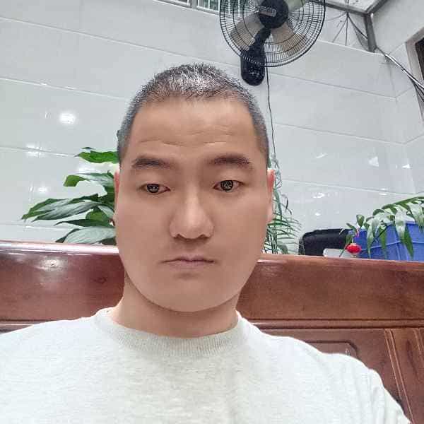 37岁岁福建单身帅哥 - 西双版纳吉缘网