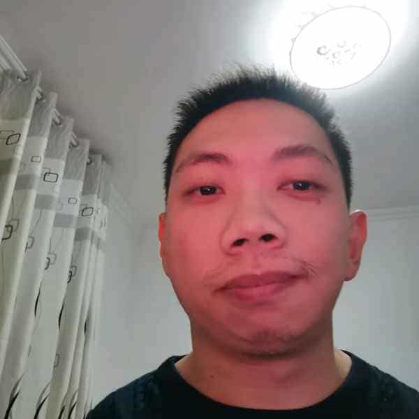 35岁岁北京单身帅哥 - 西双版纳吉缘网