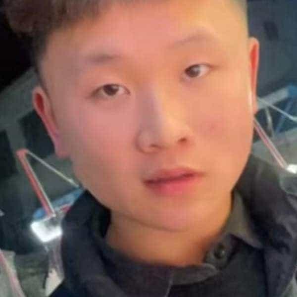 22岁岁河南单身帅哥 - 西双版纳吉缘网