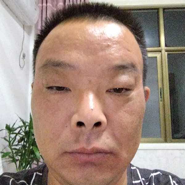 48岁岁江苏单身帅哥 - 西双版纳吉缘网