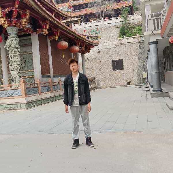 28岁岁江西单身帅哥 - 西双版纳吉缘网