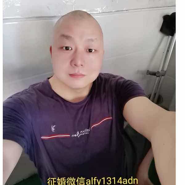 45岁岁湖南单身帅哥 - 西双版纳吉缘网