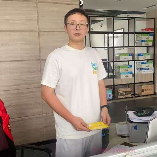 30岁岁江苏单身帅哥 - 西双版纳吉缘网