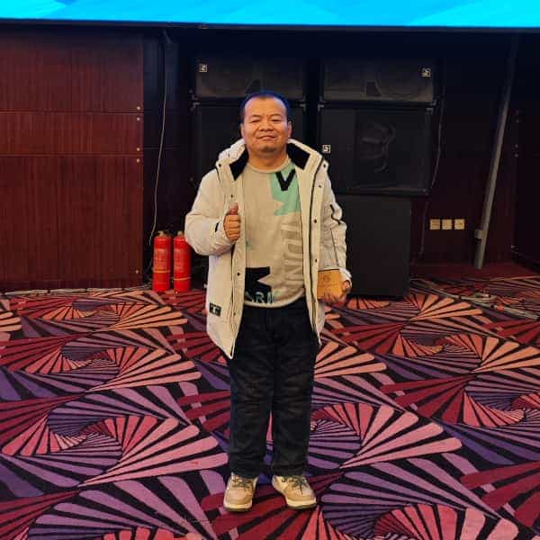 40岁岁辽宁单身帅哥 - 西双版纳吉缘网
