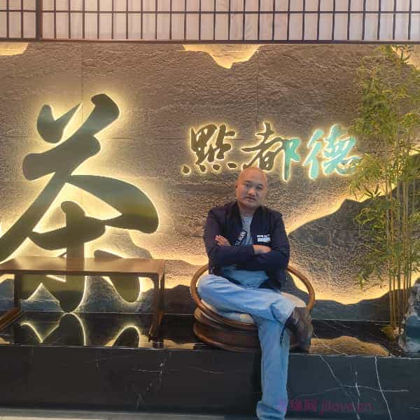 36岁岁广东单身帅哥 - 西双版纳吉缘网
