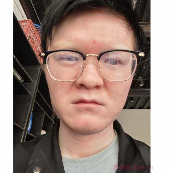 28岁岁四川单身帅哥 - 西双版纳吉缘网